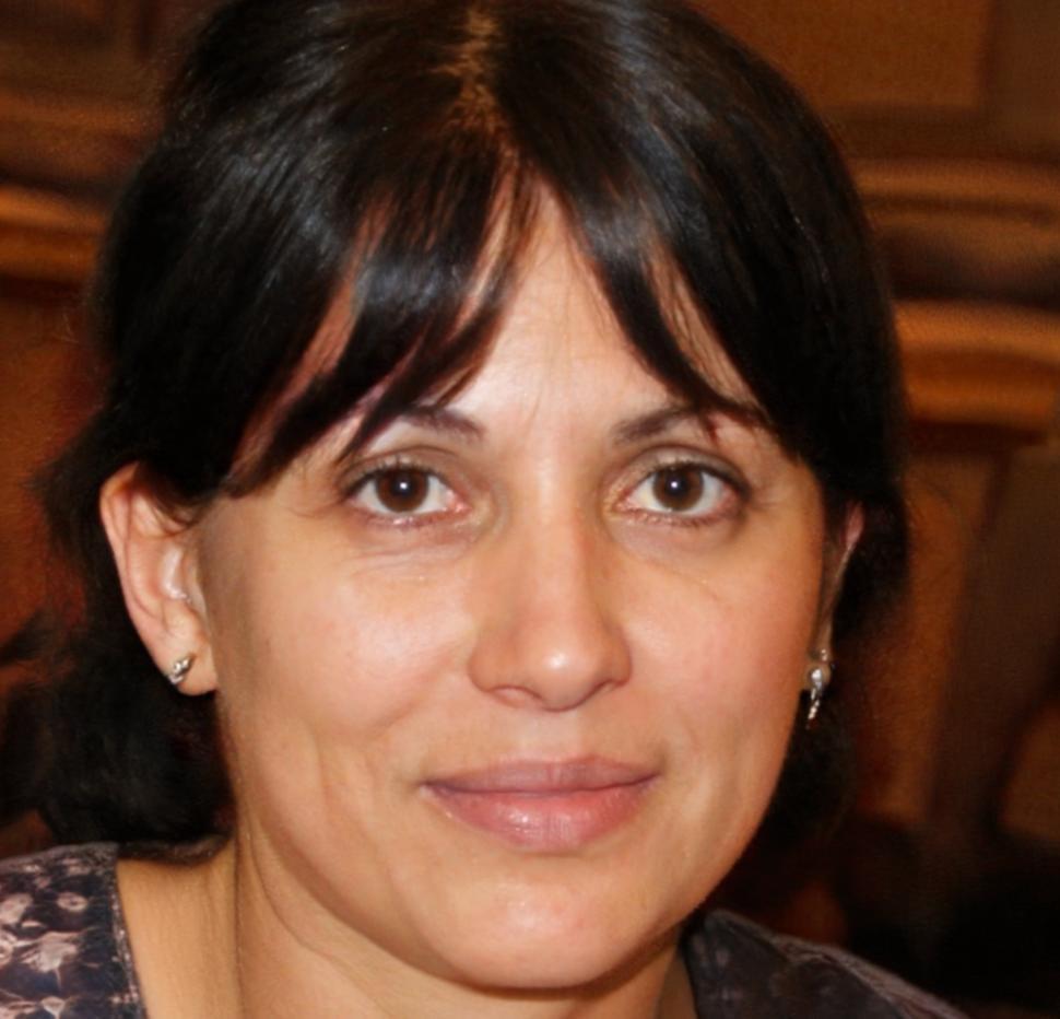 Responsabile partnership di kalperionex specializzata in relazioni intergenerazionali